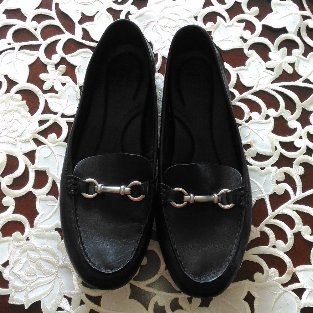 9M Cute Black Loafers